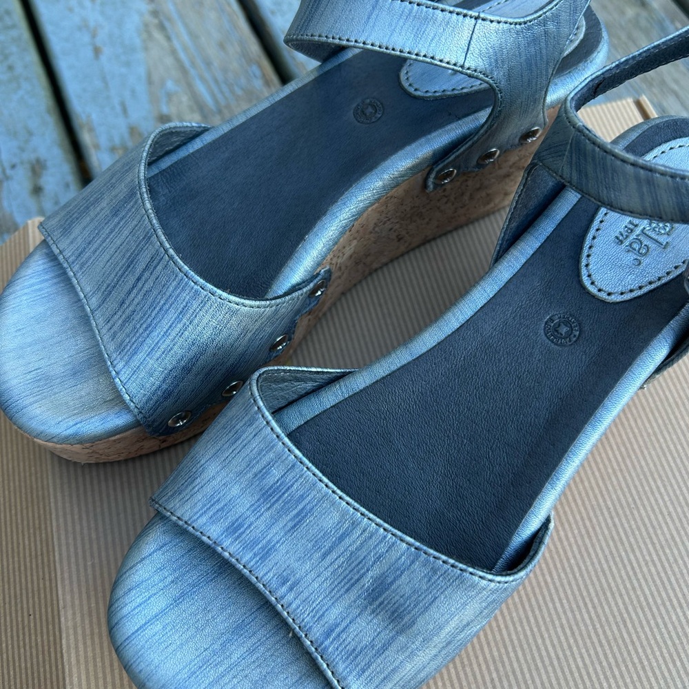 Elegant Women's Denim Blue Wedge Sandals